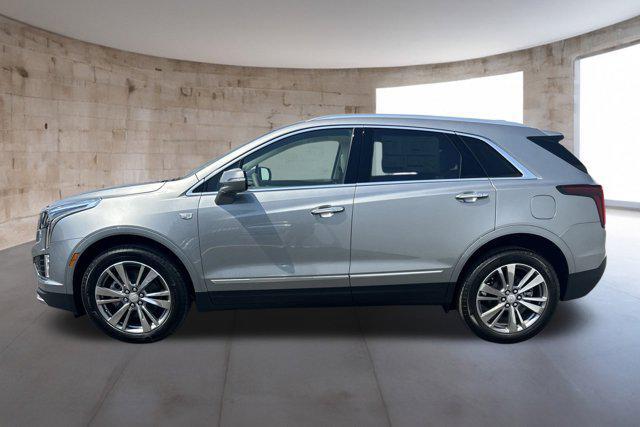 new 2025 Cadillac XT5 car, priced at $55,014