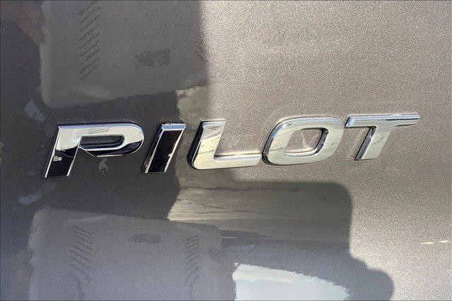 used 2020 Honda Pilot car, priced at $27,777