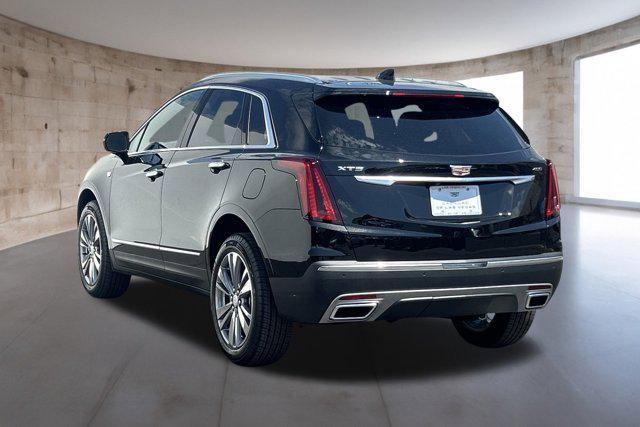 new 2025 Cadillac XT5 car, priced at $55,639