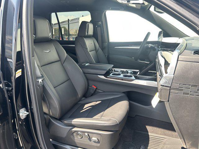 new 2025 Cadillac Escalade car, priced at $91,434