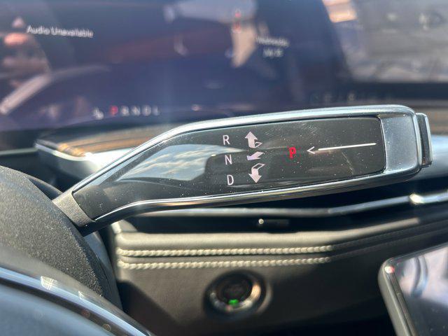 new 2025 Cadillac Escalade car, priced at $91,434