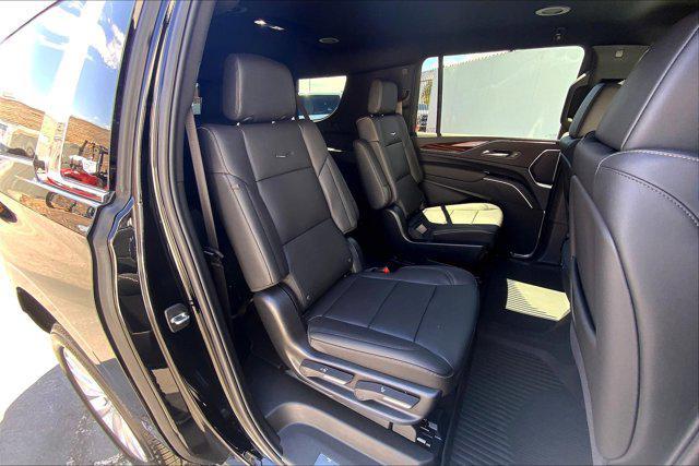 new 2024 Cadillac Escalade ESV car, priced at $90,432