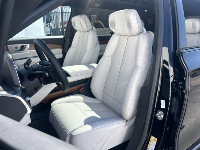 new 2026 Cadillac VISTIQ car, priced at $81,015