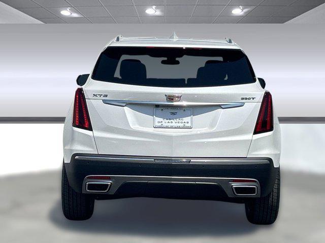 new 2025 Cadillac XT5 car, priced at $54,039
