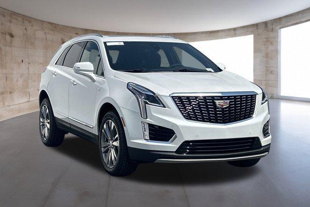 new 2025 Cadillac XT5 car, priced at $54,039