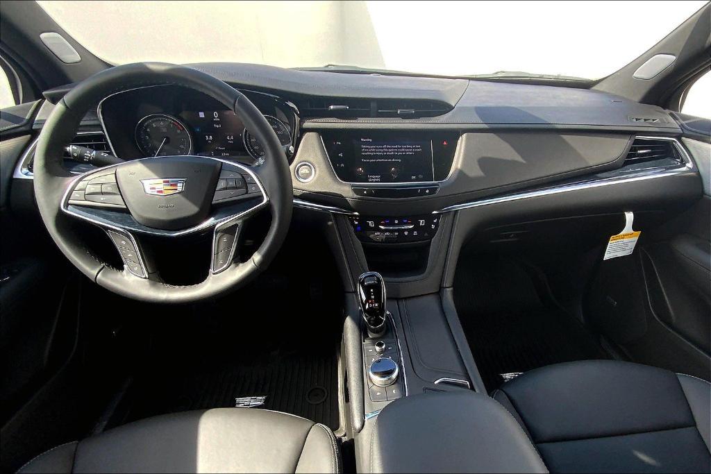 new 2024 Cadillac XT5 car, priced at $59,260