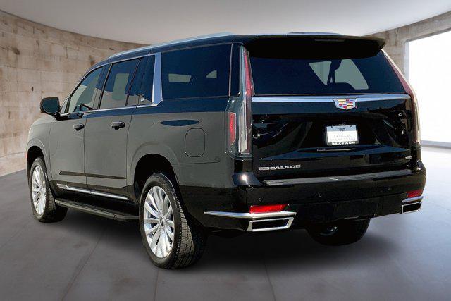 new 2024 Cadillac Escalade ESV car, priced at $87,902