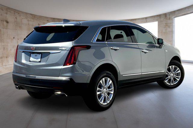 new 2025 Cadillac XT5 car, priced at $45,612