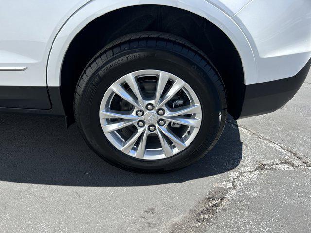 new 2025 Cadillac XT5 car, priced at $47,884