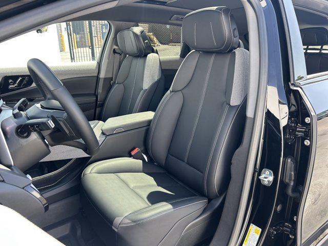 new 2025 Cadillac OPTIQ car, priced at $55,365