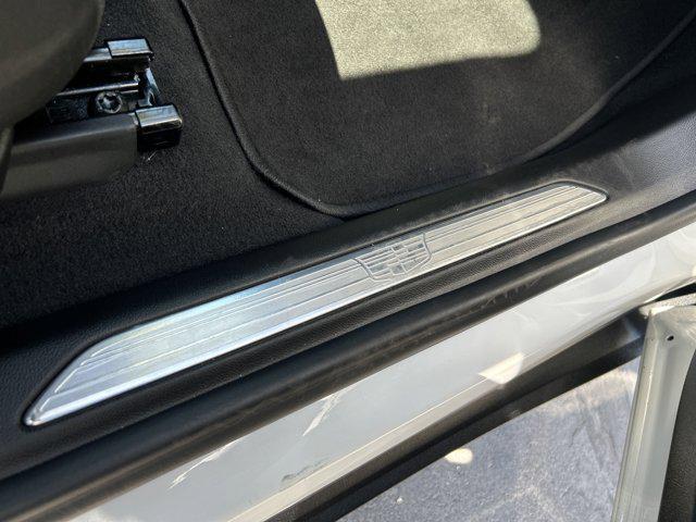 used 2022 Cadillac XT5 car, priced at $41,499