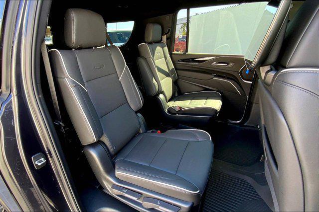 new 2024 Cadillac Escalade ESV car, priced at $113,172