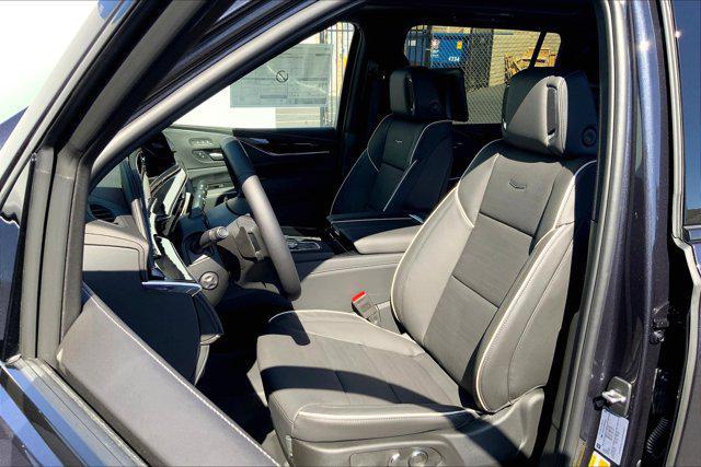 new 2024 Cadillac Escalade ESV car, priced at $113,172