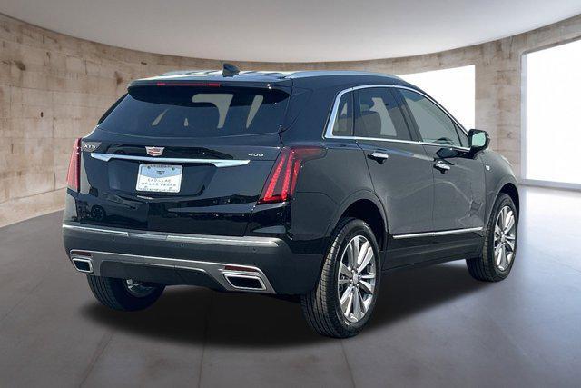 new 2025 Cadillac XT5 car, priced at $55,639