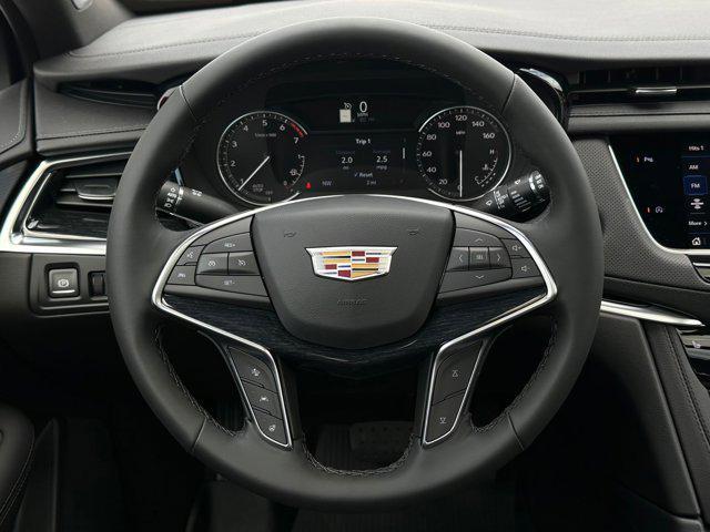new 2025 Cadillac XT5 car, priced at $53,740