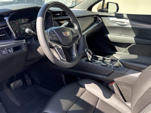 used 2022 Cadillac XT5 car, priced at $27,299