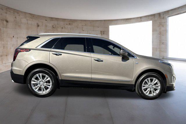 used 2022 Cadillac XT5 car, priced at $27,299