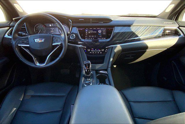 used 2024 Cadillac XT6 car, priced at $47,486