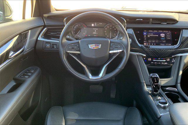 used 2024 Cadillac XT6 car, priced at $47,486