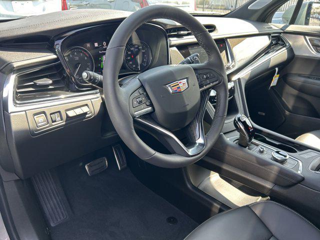 new 2025 Cadillac XT6 car, priced at $70,148