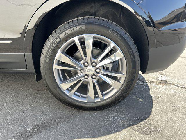 new 2025 Cadillac XT5 car, priced at $53,110