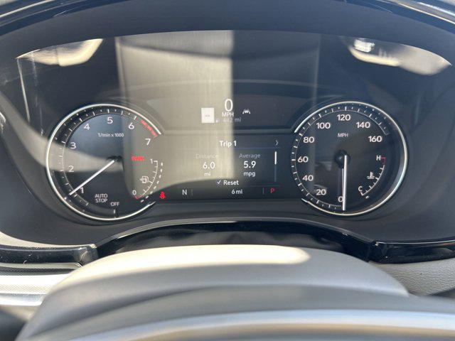 new 2025 Cadillac XT5 car, priced at $52,101