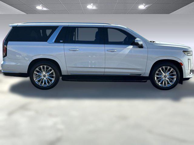 used 2023 Cadillac Escalade ESV car, priced at $75,598