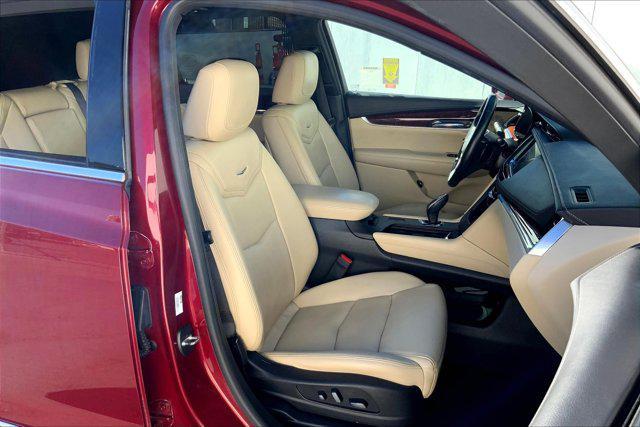 used 2017 Cadillac XT5 car, priced at $18,998