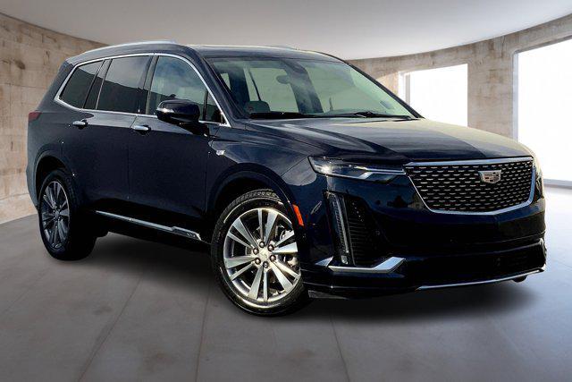 used 2022 Cadillac XT6 car, priced at $37,998