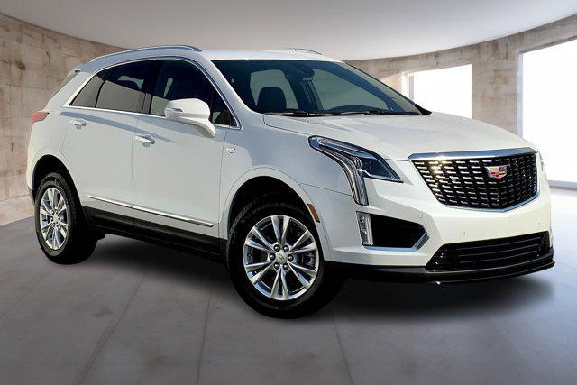 new 2025 Cadillac XT5 car, priced at $46,812