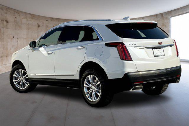 new 2025 Cadillac XT5 car, priced at $46,812