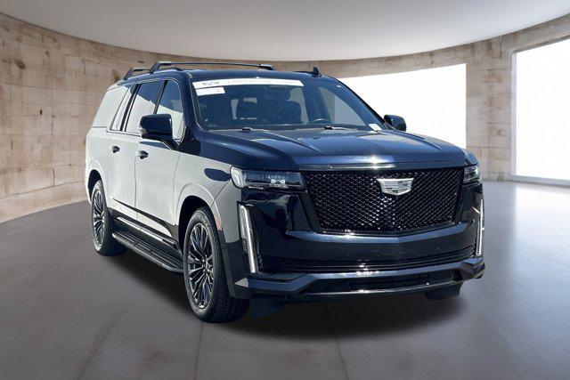 used 2021 Cadillac Escalade ESV car, priced at $68,999
