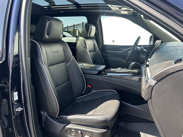 used 2021 Cadillac Escalade ESV car, priced at $68,999