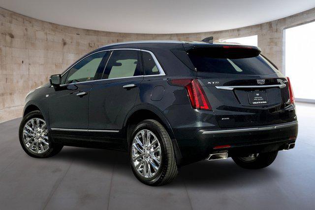 used 2021 Cadillac XT5 car, priced at $32,498