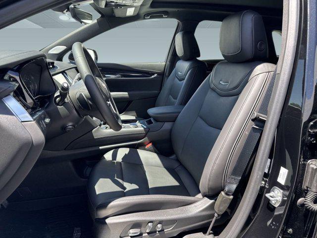 new 2025 Cadillac XT5 car, priced at $56,681