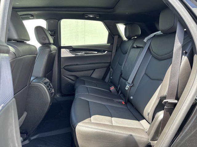 new 2025 Cadillac XT5 car, priced at $57,685