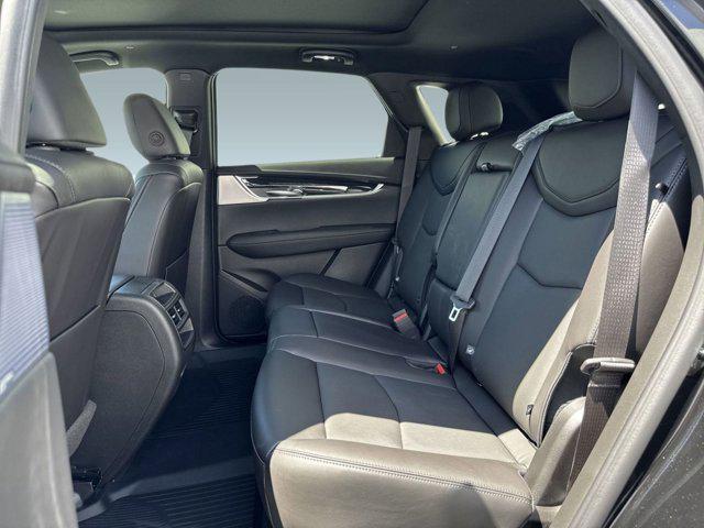 new 2025 Cadillac XT5 car, priced at $56,681