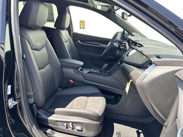 new 2025 Cadillac XT5 car, priced at $57,685