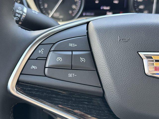 new 2025 Cadillac XT5 car, priced at $56,681