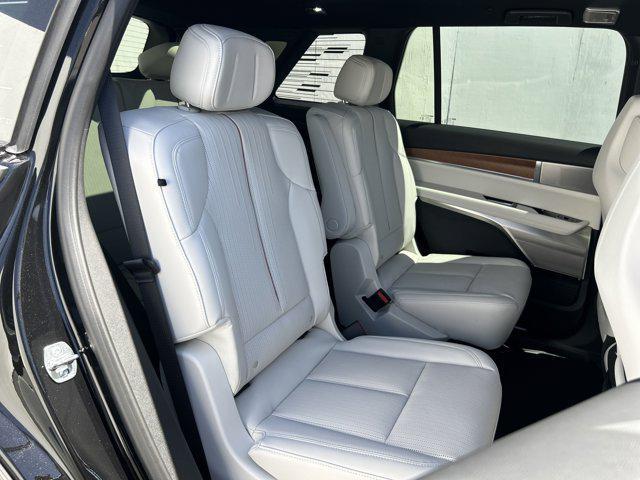 new 2026 Cadillac VISTIQ car, priced at $81,011