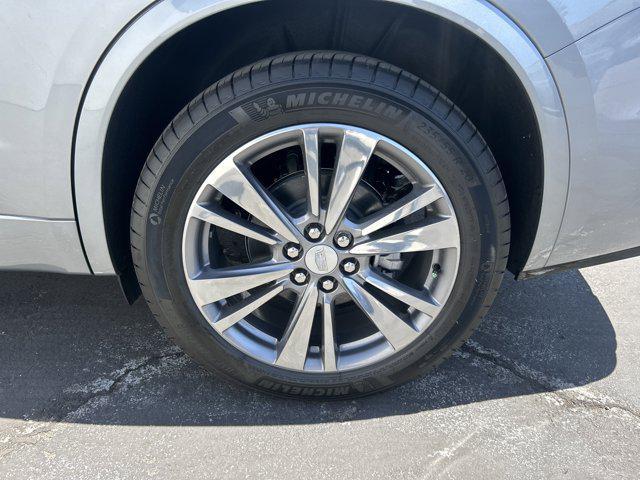 new 2025 Cadillac XT6 car, priced at $58,464
