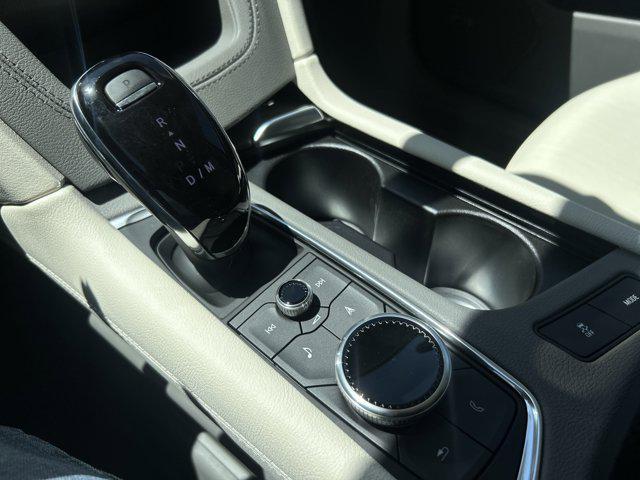 new 2025 Cadillac XT6 car, priced at $58,464