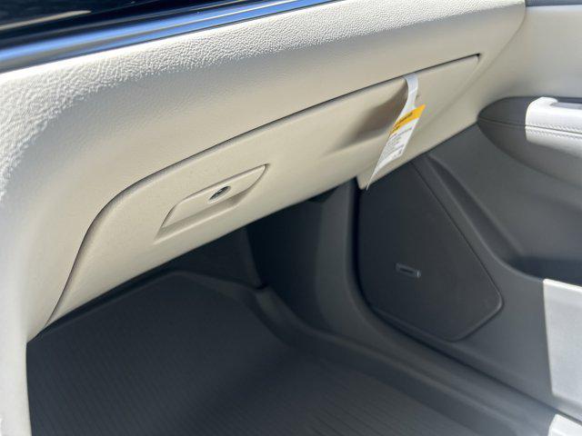 new 2025 Cadillac XT6 car, priced at $58,464