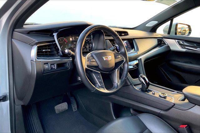 used 2023 Cadillac XT5 car, priced at $31,498