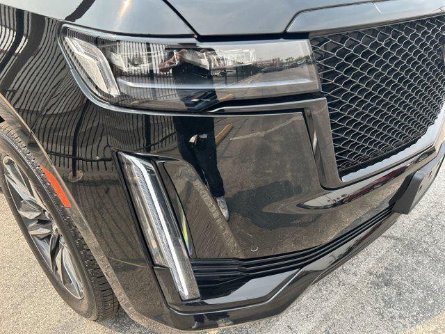used 2023 Cadillac Escalade car, priced at $75,998