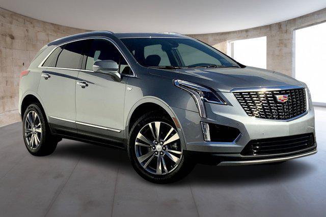 new 2025 Cadillac XT5 car, priced at $53,692