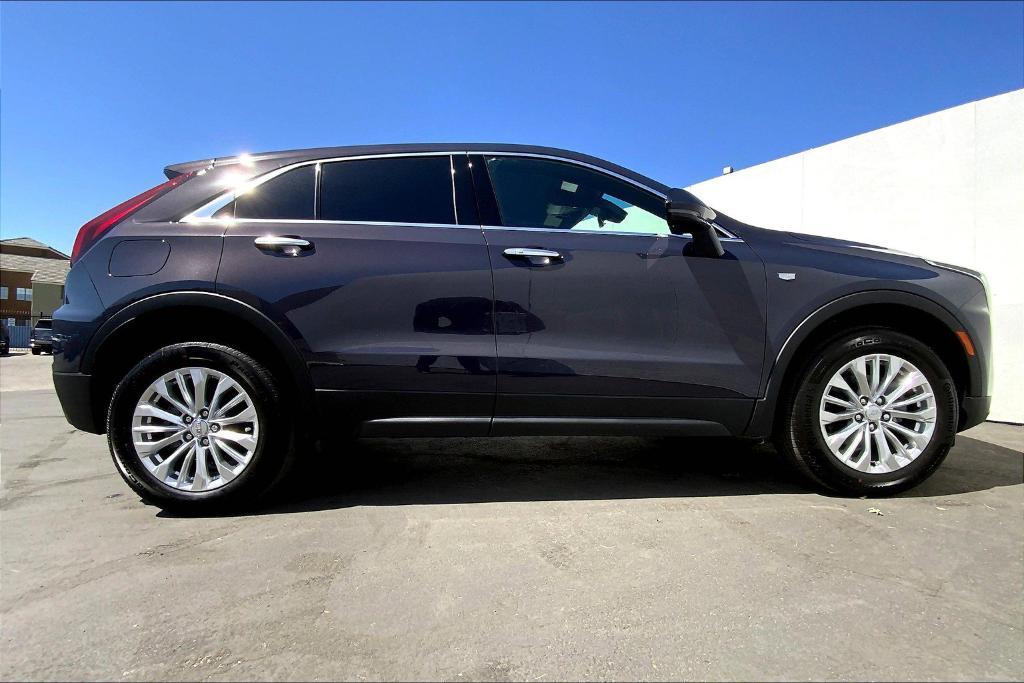 new 2024 Cadillac XT4 car, priced at $40,212