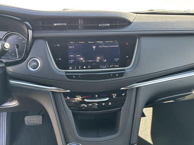 new 2025 Cadillac XT6 car, priced at $50,964