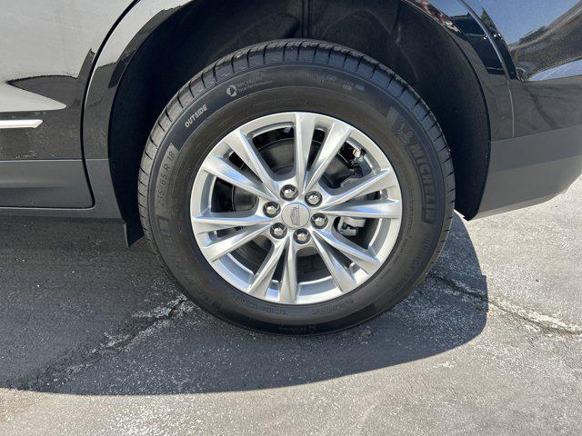 new 2025 Cadillac XT5 car, priced at $47,314
