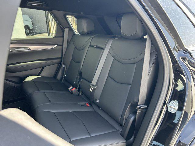 new 2025 Cadillac XT5 car, priced at $46,311